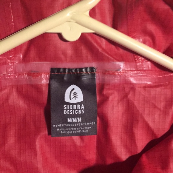A Sierra Design Rain Jacket - Picture 4 of 4